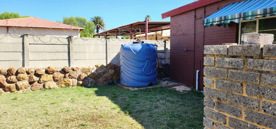 4 Bedroom Property for Sale in Elandia North West